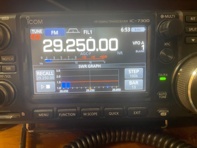 Triad antenna 10/6m swr blue bars on Icom 7300